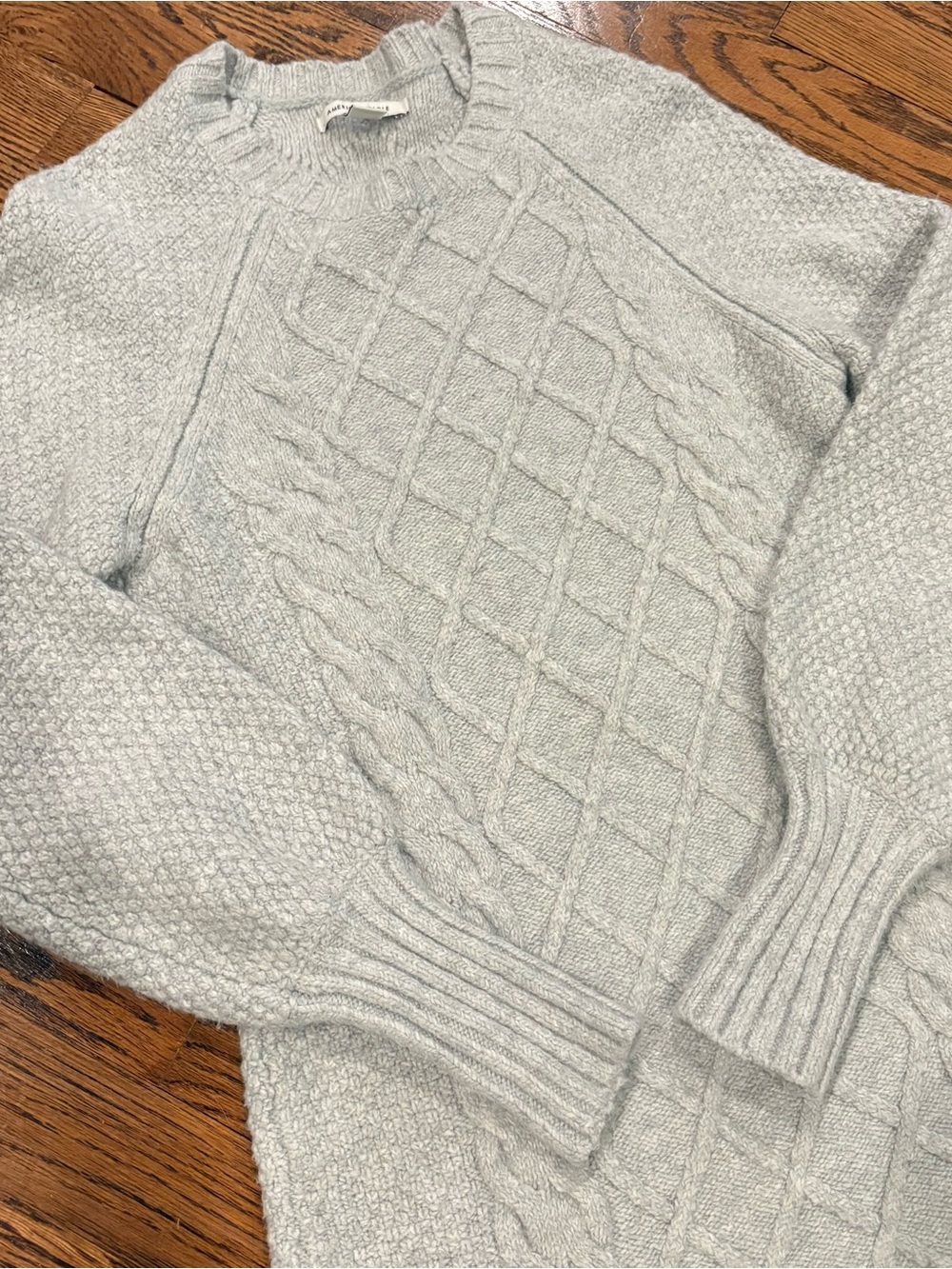 Women’s American Eagle Light Gray Cable Knit Long Sweater